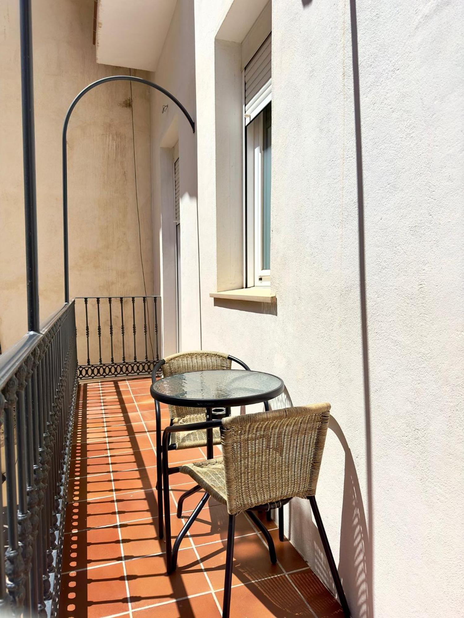 Urbe10 Pries Suite Málaga Buitenkant foto